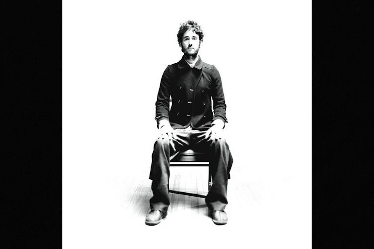 Alexi Murdoch: The Suspended Beauty of “Wait”